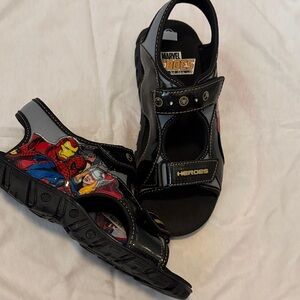 Sandals Marvel Heroes boys new size 3M with Superhero Graphics